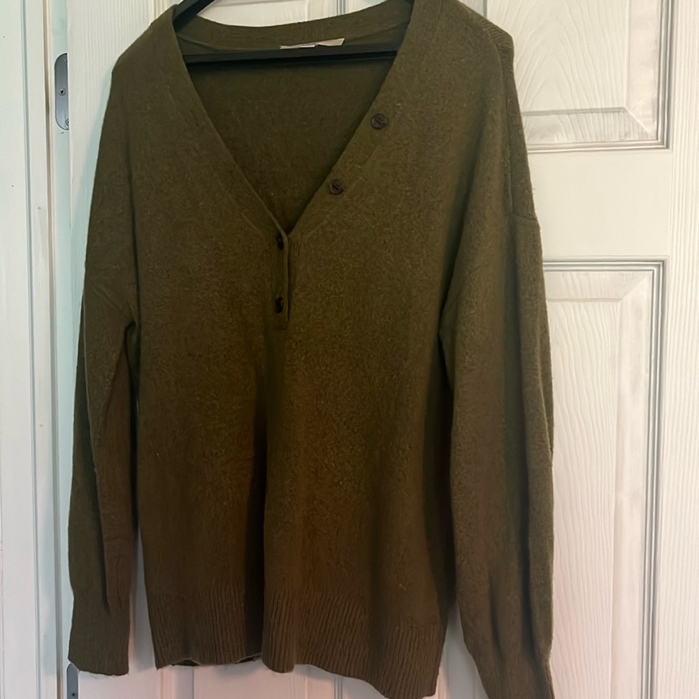 Green sweater